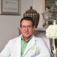 Dr Andre Truter